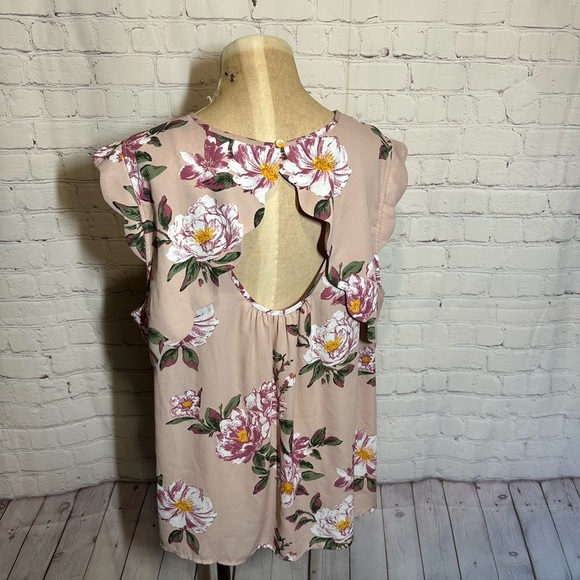 41 Hawthorn Pink Flutter Sleeve Blouse - Picture 3 of 4